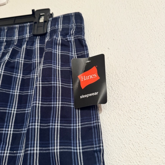 Hanes Men’s Blue Plaid Boxers with Pockets – Size L - Picture 2 of 5